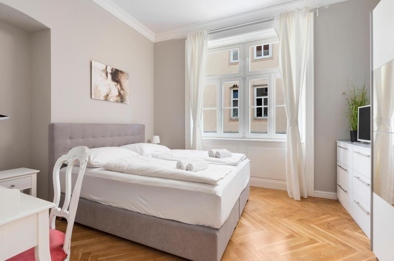 Imperial Apartments Schoenbrunn - Contactless Check-In Вена Экстерьер фото